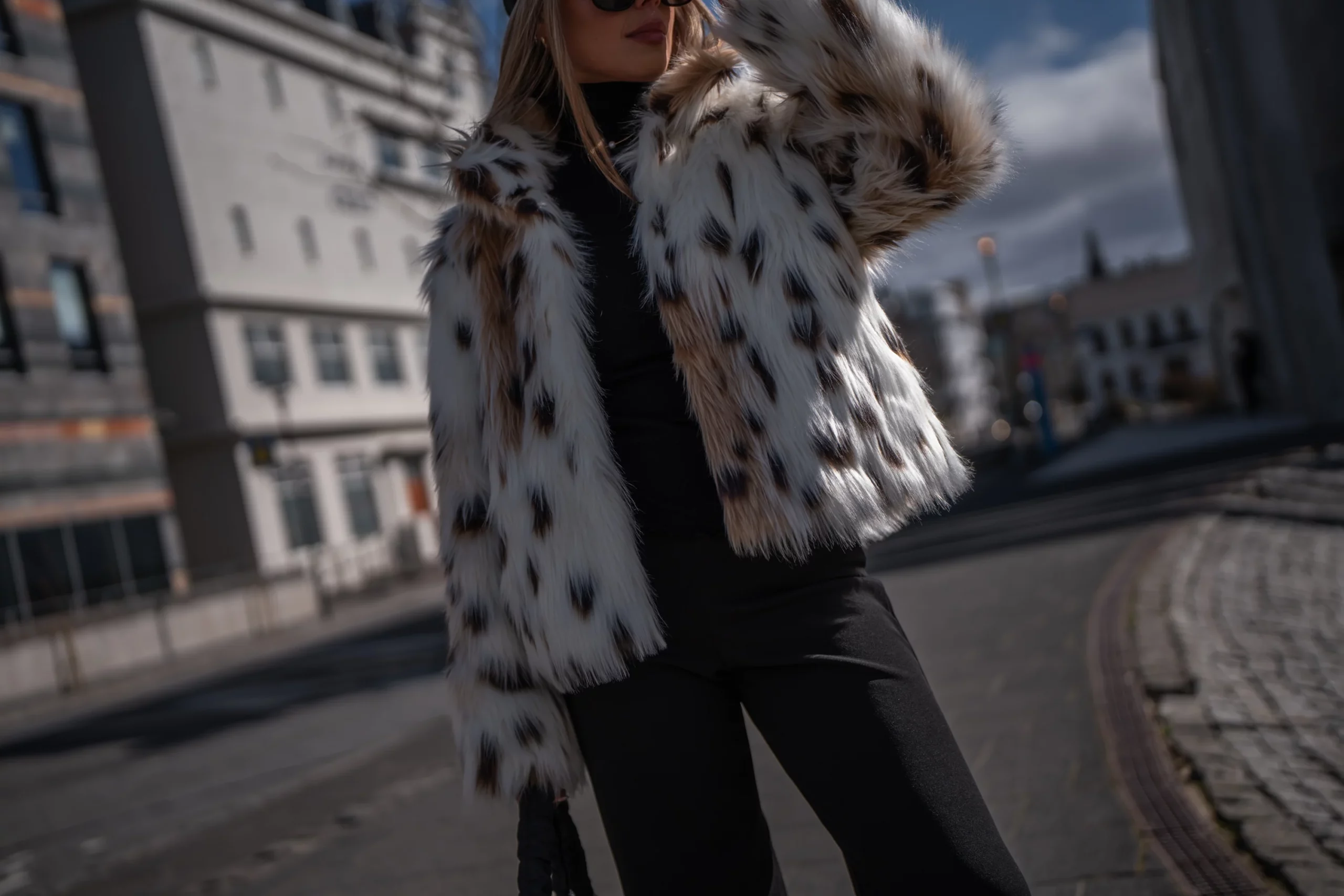 Monroe Pels - Image 2