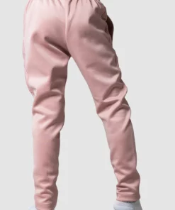 Alternative view of everest buxur bleikar